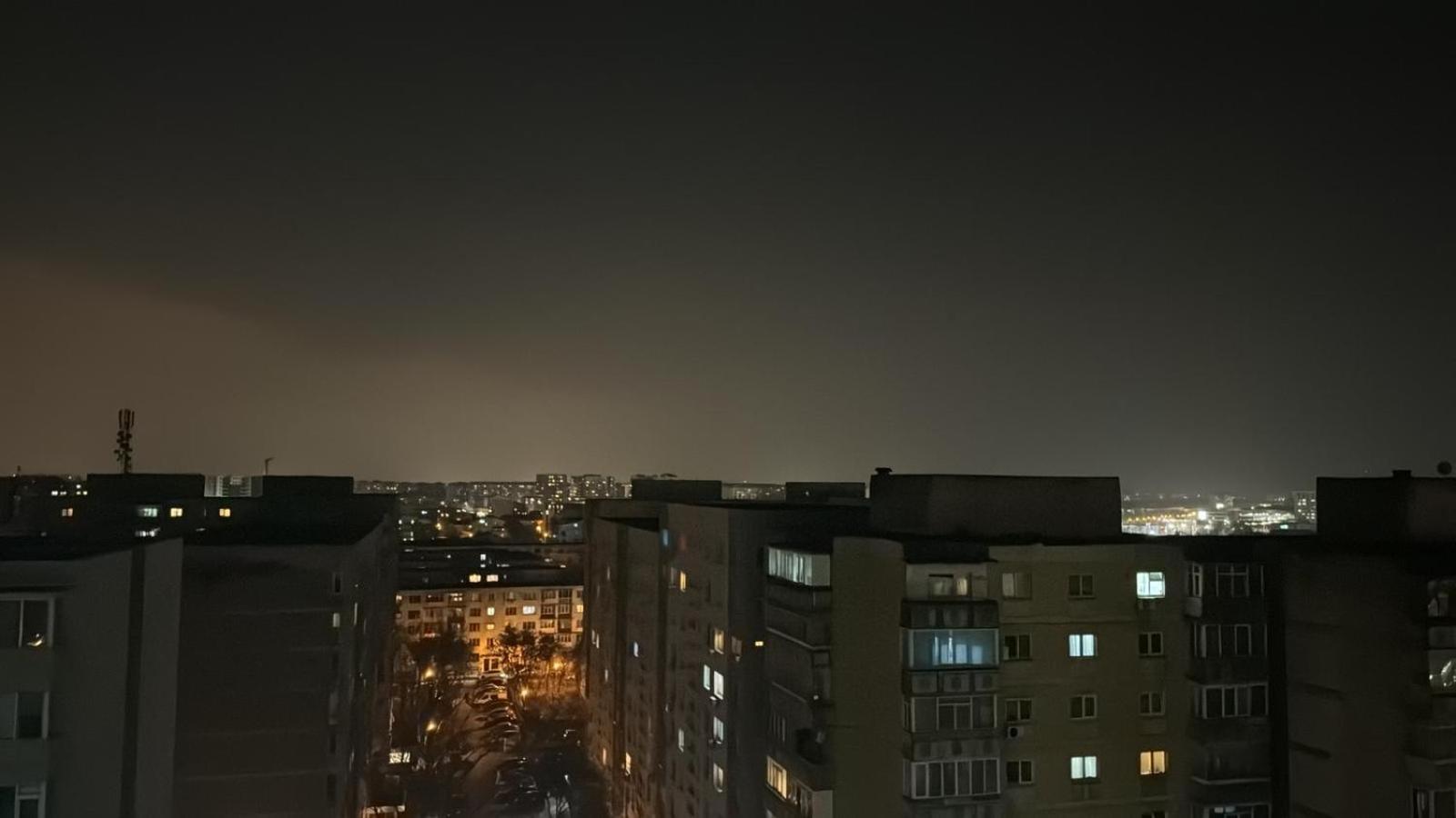 The Moon View Apartment บูคาเรสต์ ภายนอก รูปภาพ
