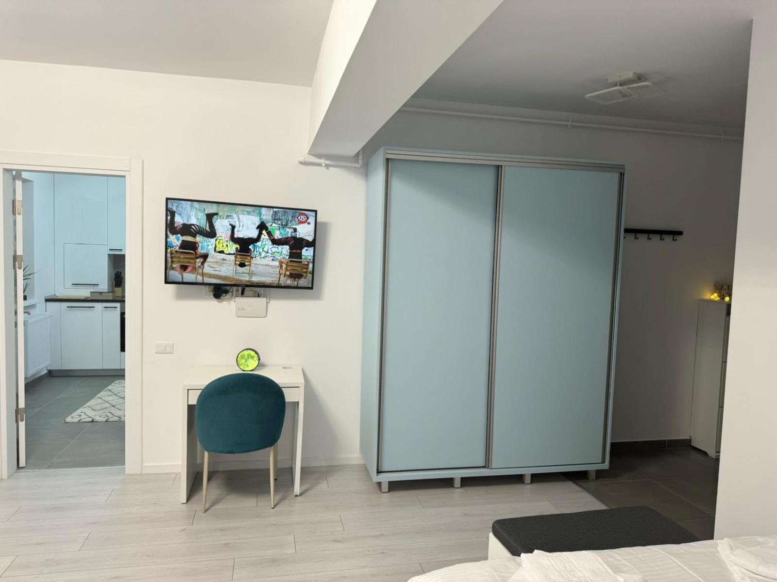 The Moon View Apartment บูคาเรสต์ ภายนอก รูปภาพ